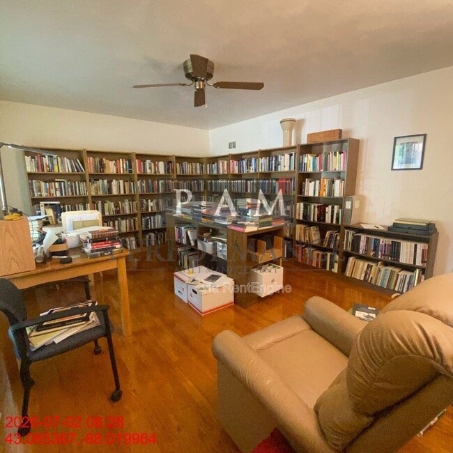 Photo - 3746 N 86th St