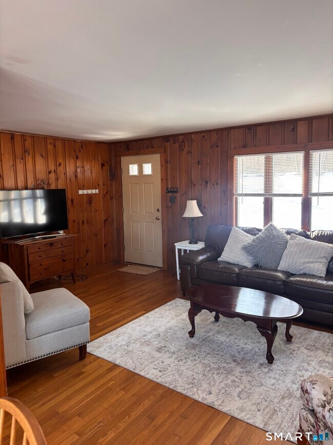 34 Brightwater Rd