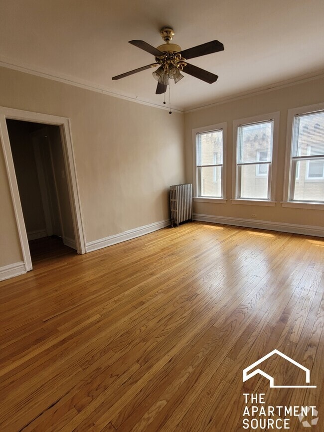 Building Photo - 4933 N Whipple St Unit 1S Rental