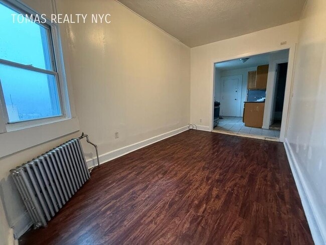 Photo - 94 Orchard St