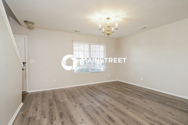 4 Bedroom Pet-Friendly Home in Kernersville, NC with Main Street Renewal