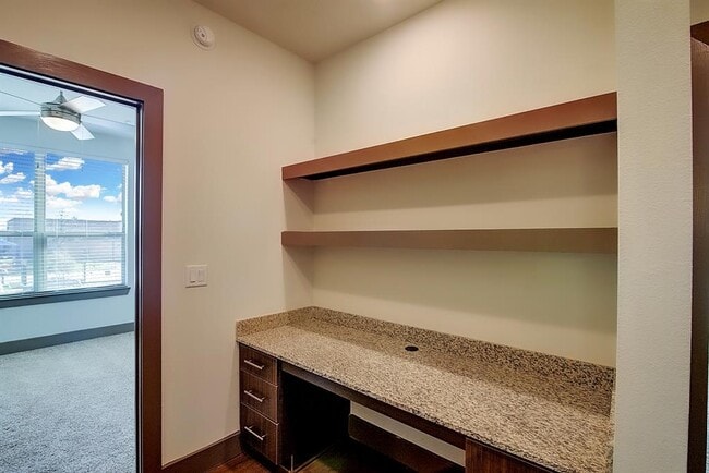 Photo - 2200 N Sam Houston Pkwy E Condo Unit 6214