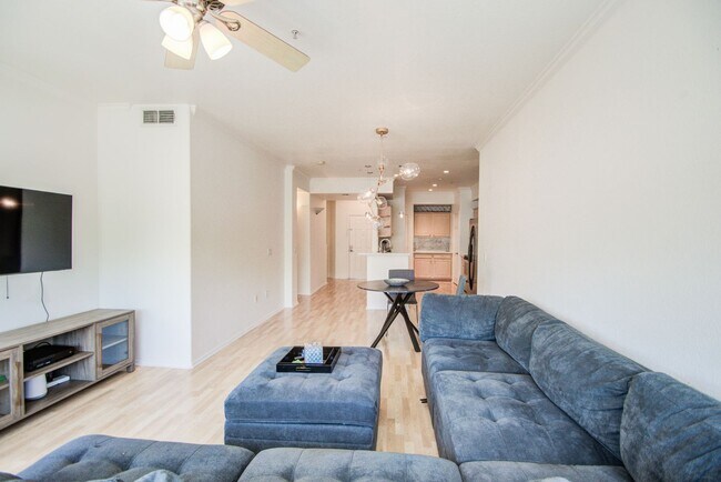 Photo - ASU Stay at Regatta Pointe!