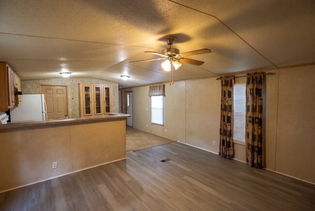 Photo - 6626 Moss Rose Dr