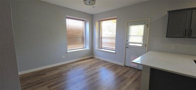 Photo - 4304 Stone Oak Dr