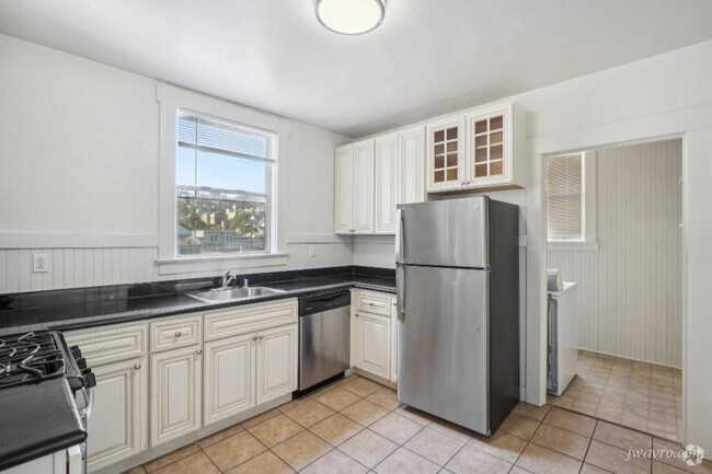 Building Photo - 3955 24th St Rental