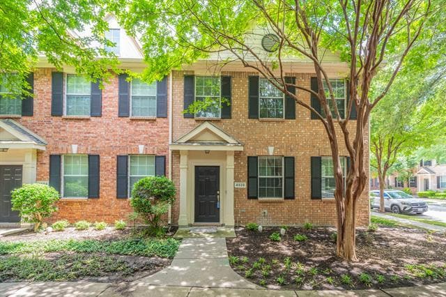 Photo - 4928 Heather Glen Trail Townhome
