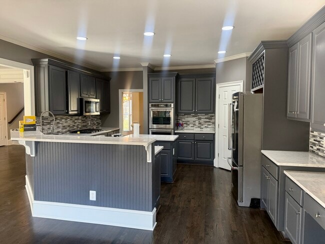 Cocina actualizada - 2745 Lenox Rd NE