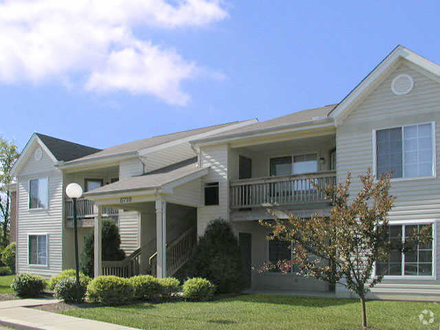 Pinnacle Pointe - Pinnacle Pointe