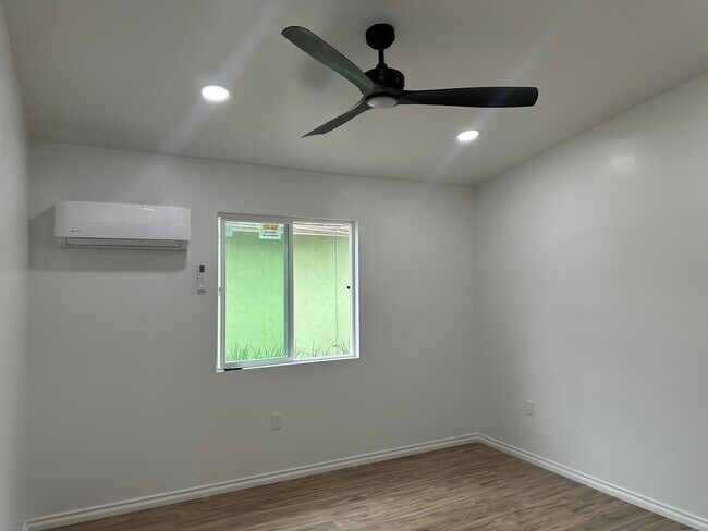 Photo - 4251 Governor Dr