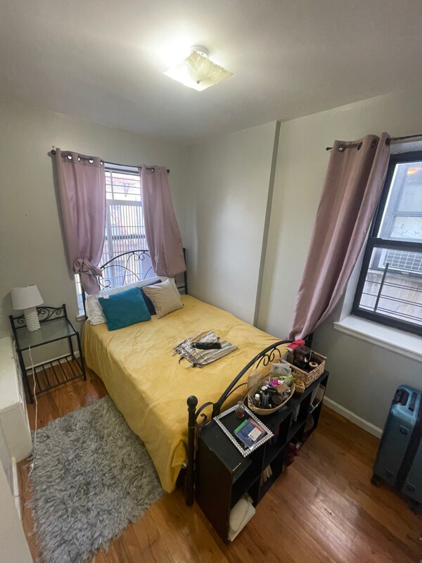 Photo - 15 E 131st St Unidad 15 East 131 street