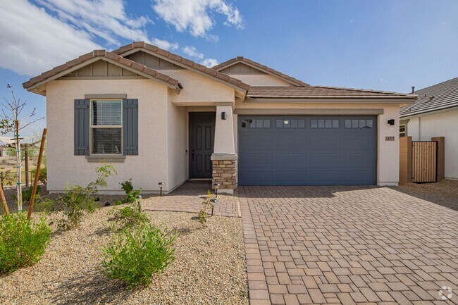 Building Photo - Newer Home! Northwest Valley Location!