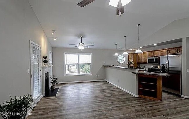 Photo - 6520 Brook Bend Way Unit 200