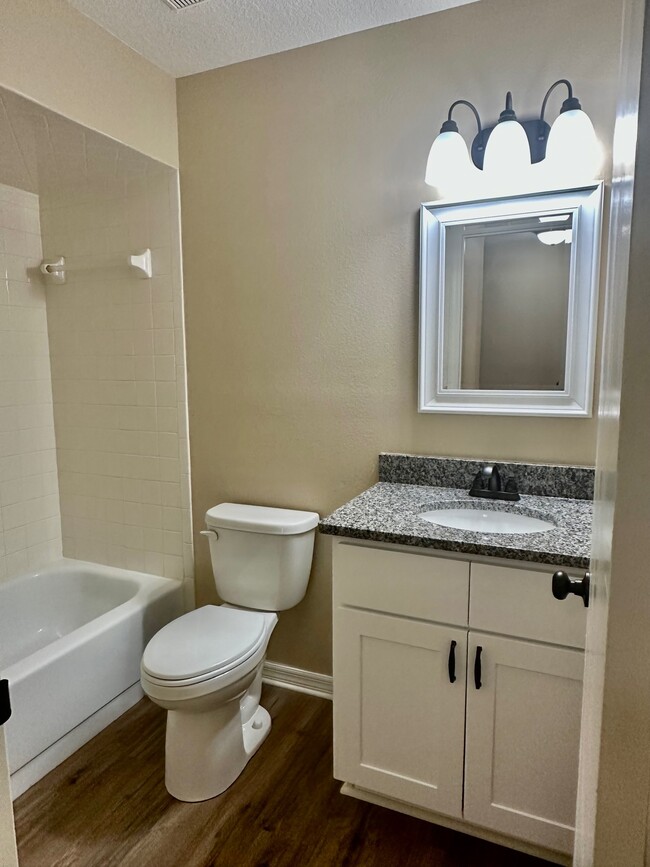 Photo - 15082 SW 38th Cir