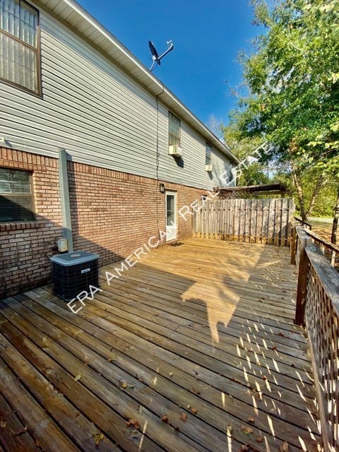 Photo - 703 Valley Rd