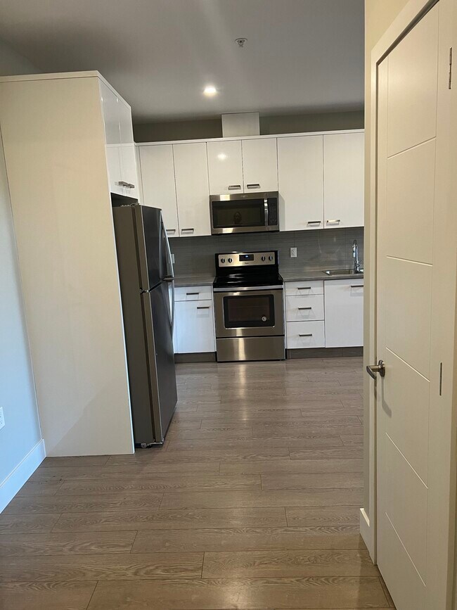 Photo - 45513-45513 Market Way