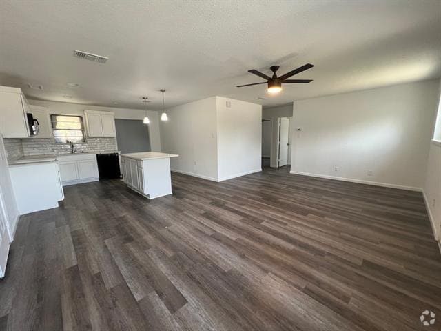 Building Photo - 1673 Gill St Rental