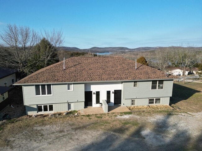 Building Photo - 350 Campbell Point Rd