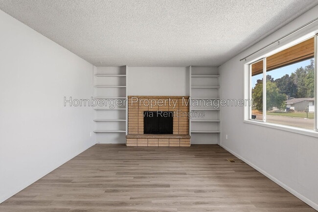 Photo - 13604 E 5th Ave