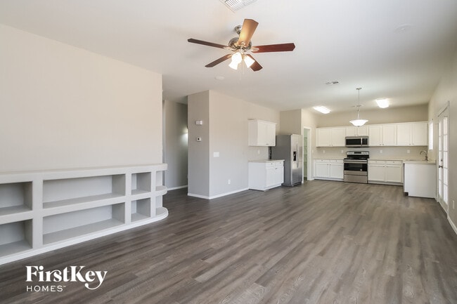 Photo - 751 E Drifter Pl