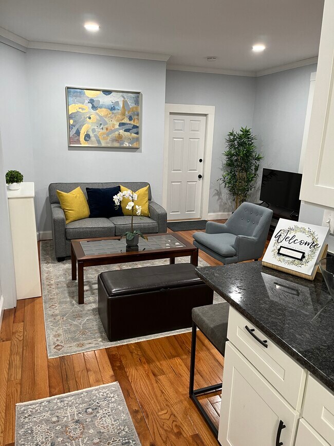 Photo - 32 Reedsdale St Unit 2