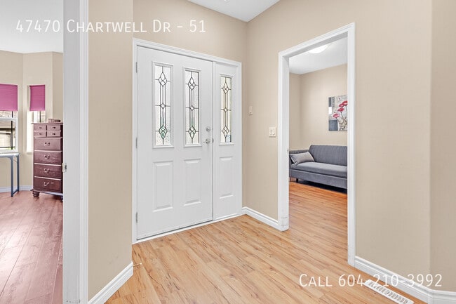 Photo - Rancher in Little Mountain Neighbourhood