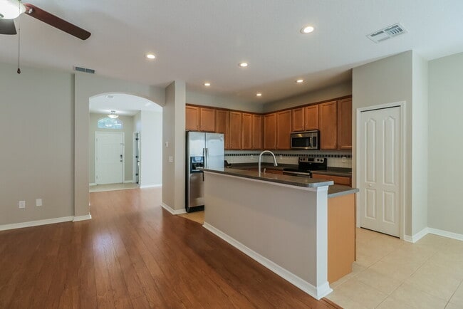 Photo - 1123 Emerald Hill Way