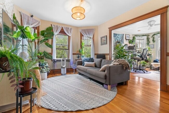 Photo - 70 Dudley St Unit 1