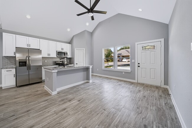 16733 E Hammon