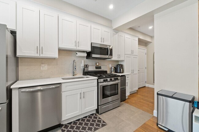 Photo - 16 Troy St Unit 201