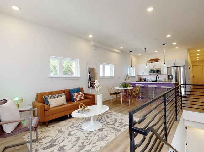 Photo - 2200 N 11th St Unidad 3D