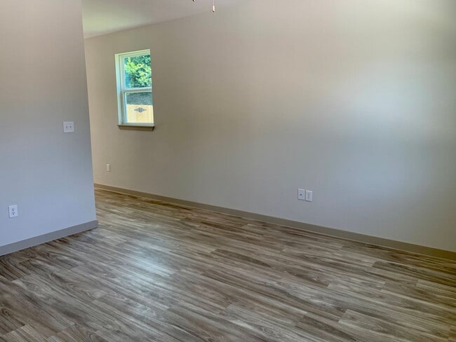 Photo - 1036 Buck St Unit B