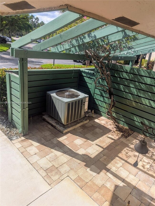 Photo - 448 Lakeview Dr Unit 2