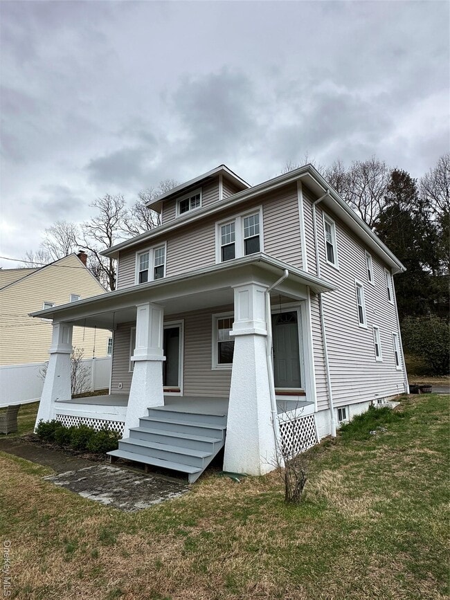 Building Photo - 37 Church St