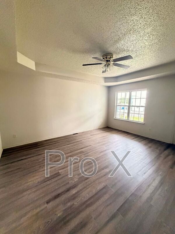 Photo - 613 S Brownell Ave