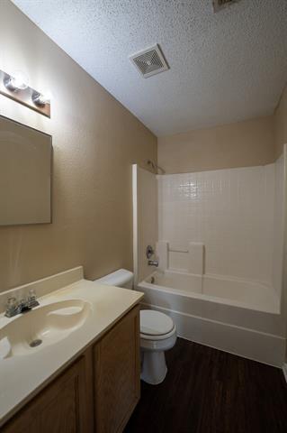 Photo - 3841 Meredith Ln