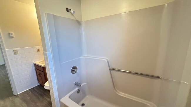 Photo - 3736 Carman Rd
