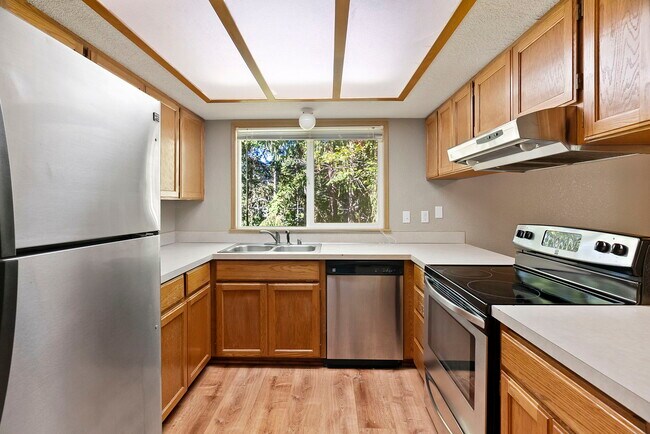 Photo - 12901 149th St E Unit A