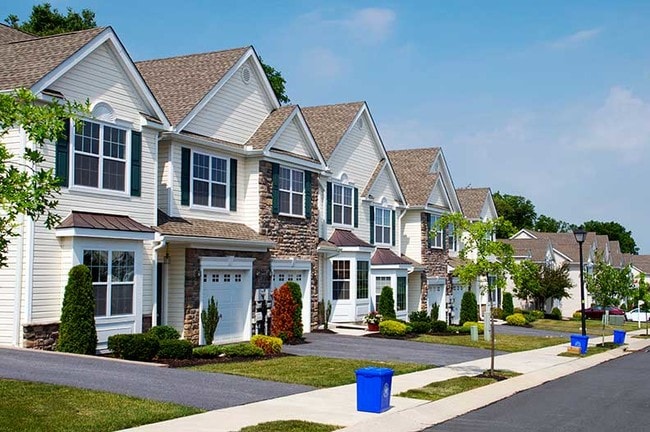 Horizons at the Village at Maidencreek - Horizons at the Village at Maidencreek Townhomes