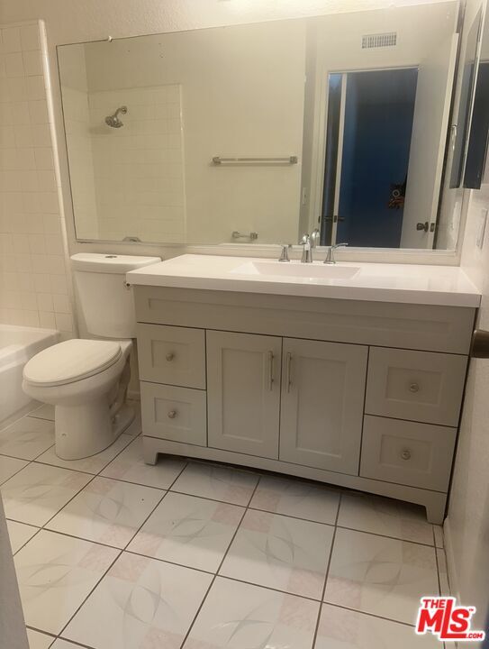 Photo - 3814 Dunford Ln Unit N