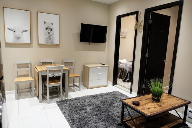 Photo - 5 W 101st St Unit ID1032018P