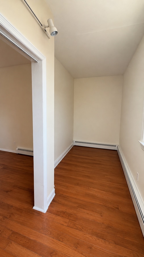 Photo - 72 Van Winkle Ave Unit 2