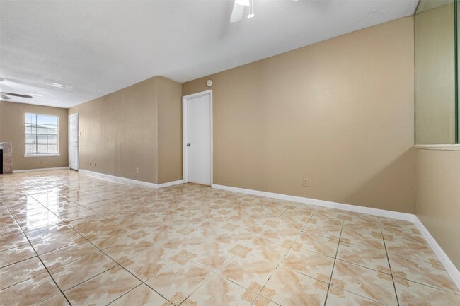 Photo - 9700 Leawood Blvd Unit True