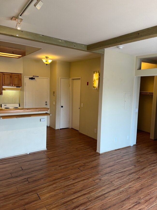 Photo - 20234 Cantara St Unidad 334