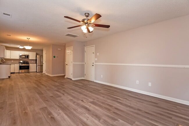 Photo - 6002 Pennycross Ln