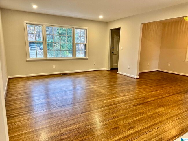 Photo - 231 Hillwood Ln