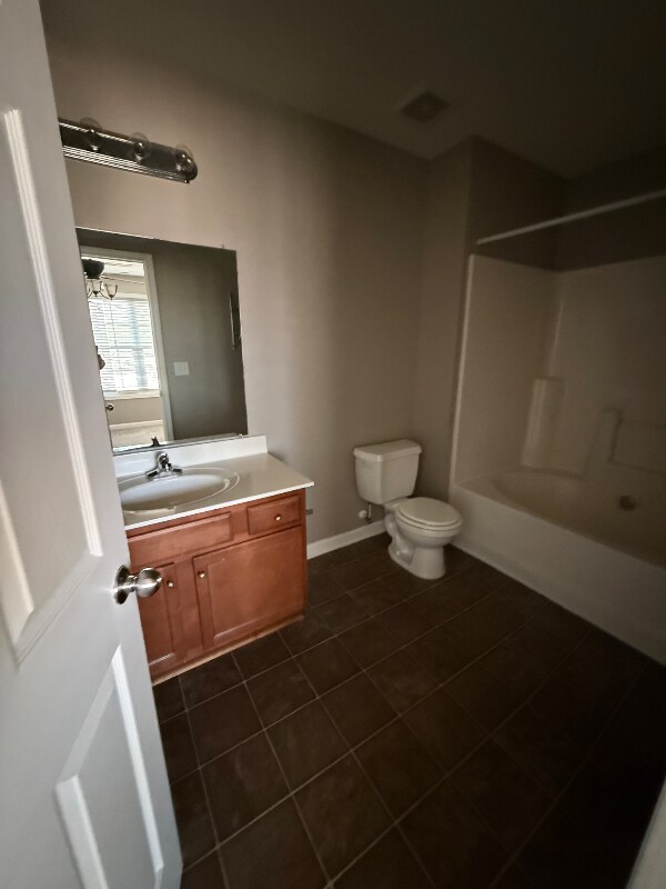 Photo - 650 Ganyard Farm Way