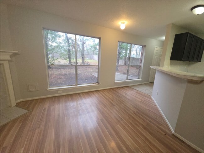 Photo - 3706 Nutwood Ln