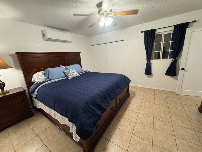 Photo - 608 Alicia Dr