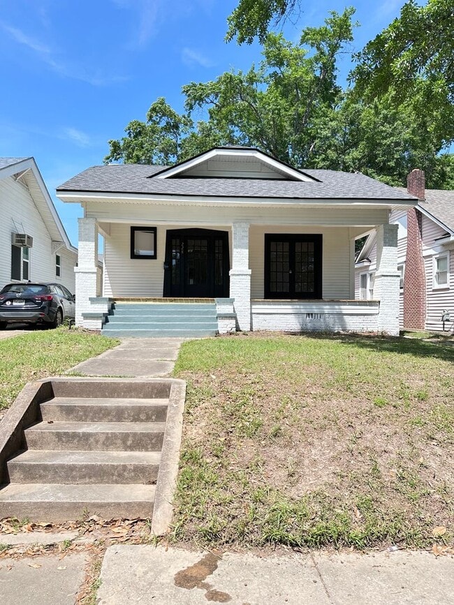 Photo - Mockingbird Realty 228